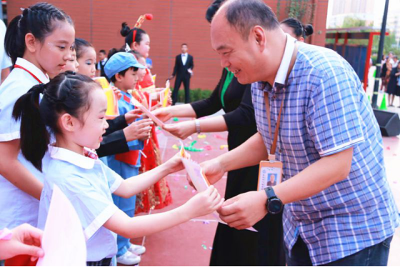 2019-10-14_唱誦抒發愛國情 同心共筑中國夢——安陽市飛翔學校舉行第四屆“慶國慶”唱誦會2580